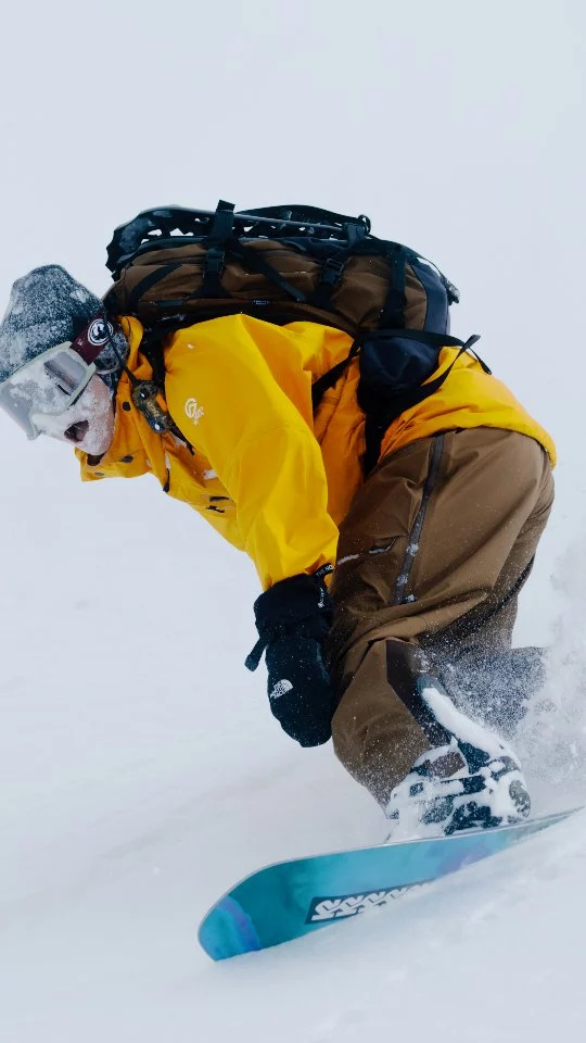 Du bist auf der Suche nach deinem optimalen Snowboard für Dich? Dann schnei bei uns rein, wir finden das richtige Board für Dein nächstes Winterabenteuer
#winter2025 #aschaffenburg #snowboarding #snow #arborsnowboards #k2snow #nideckersnowboards